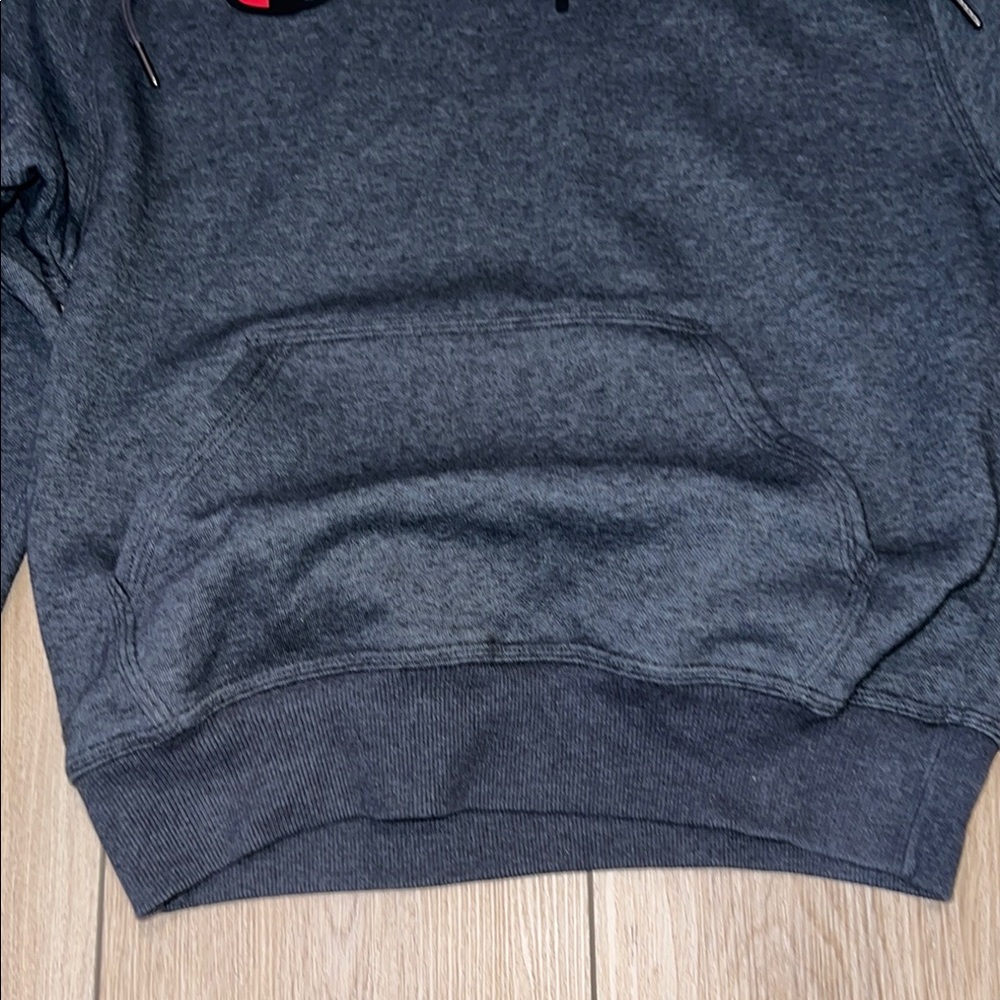 Champion Gray Sweater with Classic Pullover Design - Picture 4 of 8